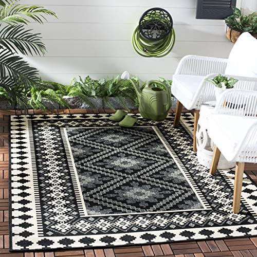 SAFAVIEH Veranda Collection 4' x 5'7" Black / Cream VER099 Boho Indoor/ Outdoor Non-Shedding Easy--Cleaning Patio Backyard Porch Deck Mudroom Accent--Rug