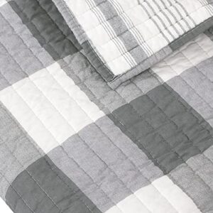 Levtex Home - Camden - Quilted Throw - (50 x 60 in.) - Buffalo Check in Grey and Cream - Reversible Pattern - Cotton