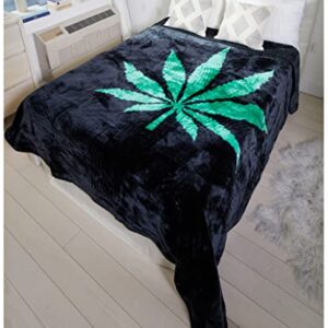 Hiyoko Weed Blanket Faux Fur Throw Blanket Queen Size – Marijuana Gifts for Stoners Faux Mink Warm Blanket