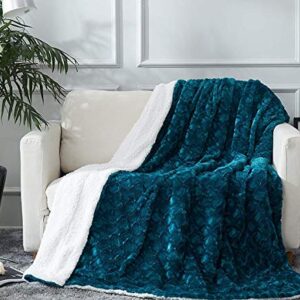 DaDa Bedding Lavish Emerald Teal Green Blue Faux Fur Fuzzy Throw Blanket - Mermaid Scales Design White Sherpa Backside - Soft Warm Plush Bright Vibrant Jewel Tones Embossed for Bed/Couch - 50" x 60"