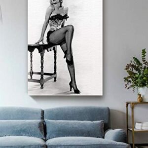 Marilyn Monroe Canvas Marilyn Monroe Bombshell Print Ready to Hang Canvas Beautiful Wall Decor 8" x 12"