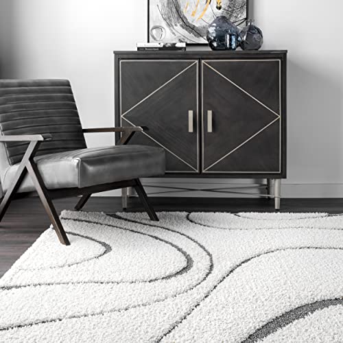 nuLOOM Carolyn Cozy Soft & Plush Shag Area Rug, 5 ft 3 in x 7 ft 6 in, Beige