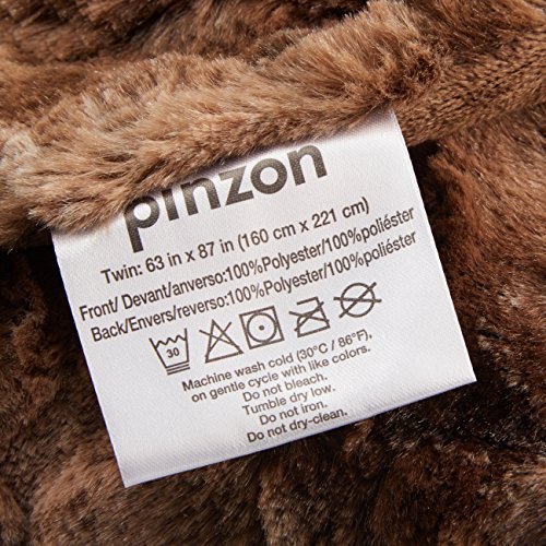 Amazon Brand – Pinzon Faux Fur Throw Blanket 63" x 87", Alpine Brown