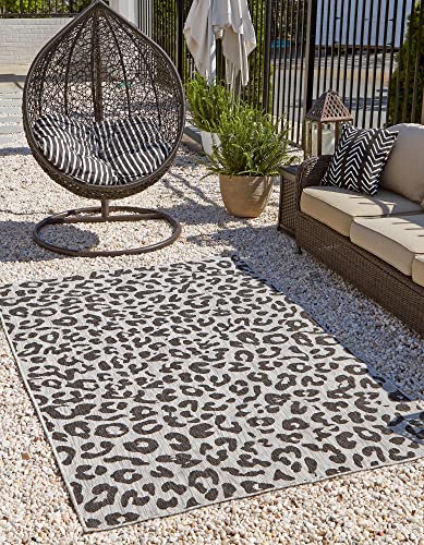 Unique Loom Outdoor Safari Collection Transitional Indoor & Outdoor Wildlife Inspired Animal Print with Leopard Design Area Rug, 4 x 6 ft, Black/Light Gray