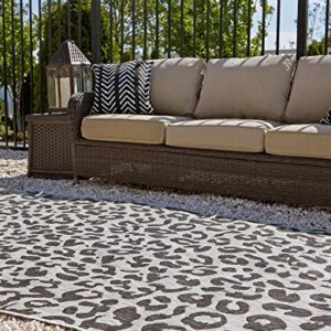 Unique Loom Outdoor Safari Collection Transitional Indoor & Outdoor Wildlife Inspired Animal Print with Leopard Design Area Rug, 4 x 6 ft, Black/Light Gray