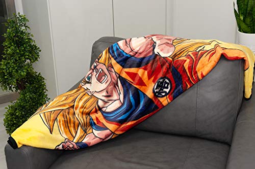 Dragon Ball Z Goku Super Saiyan 3 Japanese Fleece Throw Blanket | Features Goku's Super Saiyan 3 Form | 60 x 45 Inches