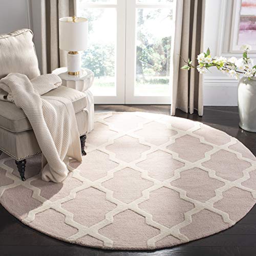 SAFAVIEH Cambridge Collection 6' Round Light Pink / Ivory CAM121M Handmade Trellis Premium Wool Area Rug