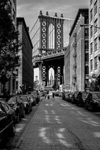 the manhattan bridge from dumbo brooklyn black and white b&w photo photograph cool wall decor art print poster 24×36