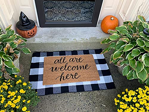 MUBIN Cotton Buffalo Plaid Rug 27.5 x 43 Inches Black and White Check Rugs Hand-Woven Indoor or Outdoor Rugs for Layered Door Mats Washable Carpet for Front Porch, Kitchen, Farmhouse, Entryway