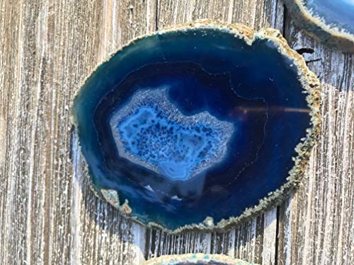 Agate Coasters set of 4 - Blue Colored Agate Coasters - Natural Rim - Bumpers