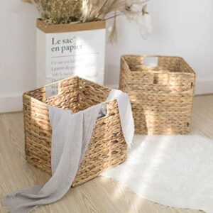 StorageWorks Wicker Baskets for Storage with Liners, Water Hyacinth Storage Baskets for Organizing, Handwoven Wicker Storage Cubes, Medium, 2 Pack