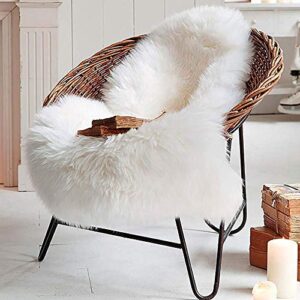 HEBE Faux Fur Rug Sheepskin Rug Runner 2'x4' Soft Sheepskin Fur Chair Couch Cover Milk White Sheepskin Area Throw Rug Runner for Bedroom Kids Nursery Living Room