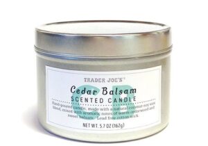trader joes limited edition cedar balsam candle