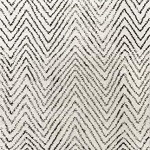 nuLOOM Amanda Moroccan Chevron Tassel Shag Area Rug, 5' 3" x 7' 7", Off-white