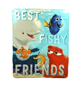 finding dory “best fishy friends” fleece character blanket 50 x 60-inches
