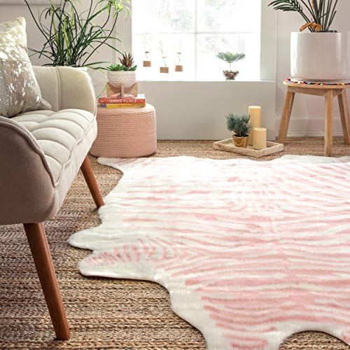 nuLOOM Cattle Faux Zebra Hide Area Rug, 5' x 6' 7", Pink