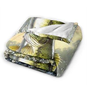 Cyloten Blanket Largemouth Bass Bass Jumping Out of Water Fleece Blanket Foldrable Throw Blanket Washable Couch Sofa Fuzzy Blanket Reversible Plush Blanket Beach Blanket for Home Office