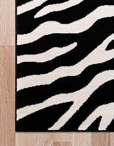 Unique Loom Wildlife Collection Animal Inspired with Zebra Design Area Rug, 6 x 9 ft, Black/Ivory