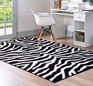 Unique Loom Wildlife Collection Animal Inspired with Zebra Design Area Rug, 6 x 9 ft, Black/Ivory