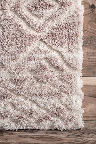 nuLOOM Vinita Moroccan Diamonds Shag Area Rug, 4' x 6', Light Beige