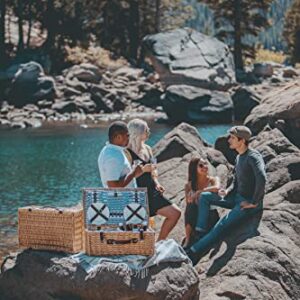 PICNIC TIME Belmont Picnic Basket for 4 - Wicker Picnic Baskets - 4 Person Picnic Set, Navy Blue & White Stripes