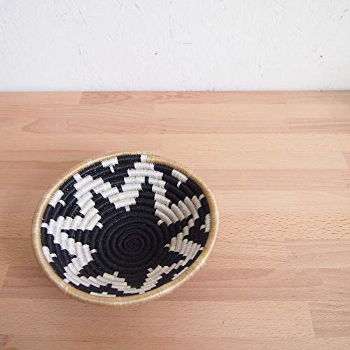 Small African Basket- Chwele/Rwanda Basket/Woven Bowl/Sisal & Sweetgrass Basket/Black, Tan, White