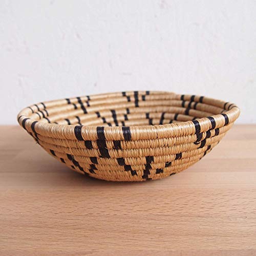 Small African Basket- Mugusa/Rwanda Basket/Woven Bowl/Sisal & Sweetgrass Basket/Tan, Black