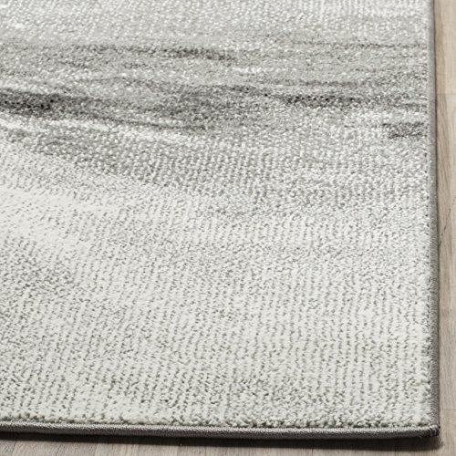 SAFAVIEH Glacier Collection 6'7" Square Grey/Multi GLA127C Modern Abstract Non-Shedding Living Room Bedroom Dining Home Office Area Rug