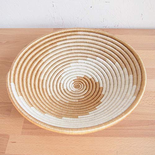 African Basket- Sokoke/Rwanda Basket/Woven Bowl/Sisal & Sweetgrass Basket/Tans, White