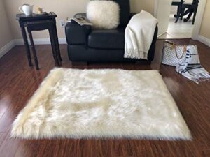 lambzy faux sheepskin super soft hypoallergenic square area rug plush fur premium shag ( 18″,45×45 cm, cream)