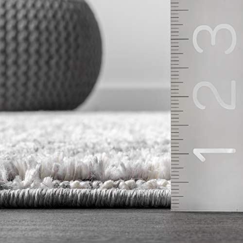 nuLOOM Arielle Soft Trellis Textured Tassel Area Rug, 7' 10" x 10' 10", Grey