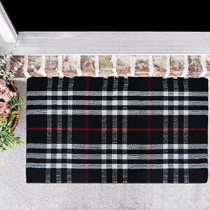 chardin home black & white plaid farmhouse throw rug | 21×34 recycled cotton area rug perfect for bathroom kitchen doormat entryway and more | machine washable, reversible