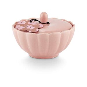 illume dreamy kind of love flower power ceramic candle, pink