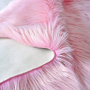 ISEAU Soft Faux Fur Fluffy Area Rug, Luxury Fuzzy Sheepskin Carpet Rugs for Bedroom Living Room, Shaggy Silky Plush Carpet Bedside Rug Floor Mat, 2ft x 4ft, Pink