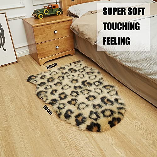 ESCRODOI Fluffy Leopard Print Rug 2'x 3’, Soft Leopard Rugs for Chair Bedroom Living Room Couch Decorative Cheetah Shaggy Throw Rugs Non-Slip Washable Faux Fur Rug Luxurious Home Decor, Brown