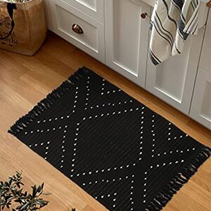 LIVEBOX Boho Bathroom Rug 2' x 3' Washable Black Rug Small Moroccan Throw Rug for Bath,Cotton Woven Area Rug Carpet with Tassel for Entryway Kitchen Sink Front Door