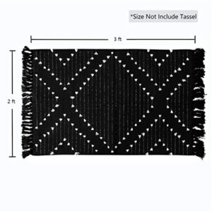 LIVEBOX Boho Bathroom Rug 2' x 3' Washable Black Rug Small Moroccan Throw Rug for Bath,Cotton Woven Area Rug Carpet with Tassel for Entryway Kitchen Sink Front Door