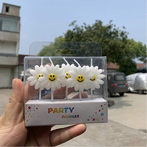 CheeseandU 5Pcs/Set Daisy Birthday Candles Cute Sunflower with Smile Face Birthday Candles for Kids Birthday Cake Decoration Sunflower Theme Party Supplies White