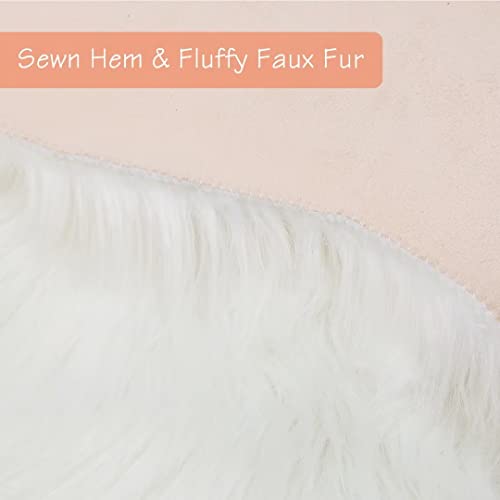 duduta White Faux Fur Chair Seat Covers, Fluffy Shag Sheepskin Bedside Rugs Throw Washable 2x3 ft