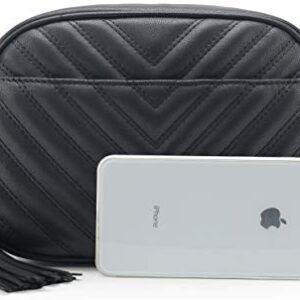 lola mae Quilted Crossbody Bag, Medium Lightweight Shoulder Purse Top Zipper Tassel Accent Black Bag (BLACK LM706V)