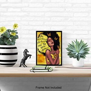 African American Woman Black Art - She Remembered Who She Was And The Game Changed Inspirational Wall Decor - Positive Quotes - Encouragement Gifts for Women - Motivational Posters - Uplifting Gifts