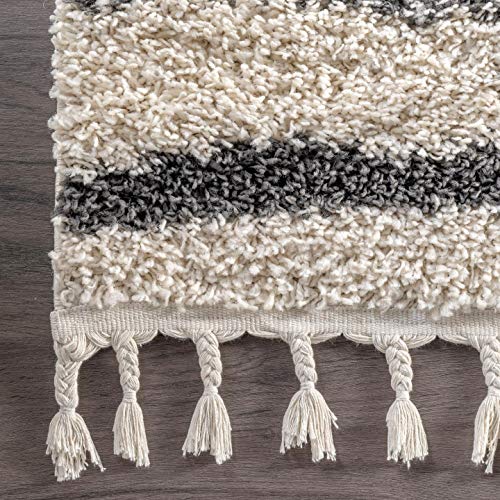 nuLOOM Kiera Moroccan Diamond Shag Tassel Area Rug, 4 ft x 6 ft, Off White