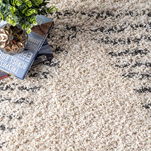 nuLOOM Kiera Moroccan Diamond Shag Tassel Area Rug, 4 ft x 6 ft, Off White