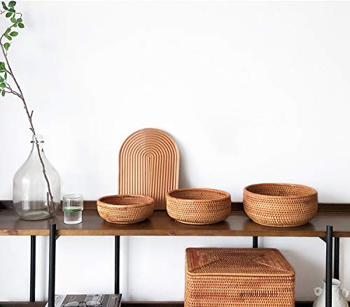 YANGQIHOME Natural Rattan Round Fruit Basket Bowls, Handwoven Storage Serving Baskets, Wicker Organizer for Dinning Room (Set of 3)