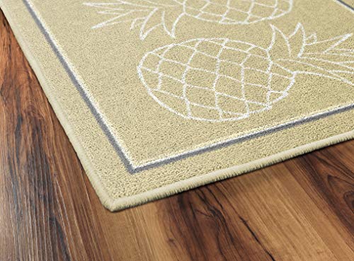 Brumlow MILLS Pineapple Fruit Home Decor Area Rug for Kitchen, Dining, Living Room, Bedroom or Doorway Mat, 20" x 34", Neutral