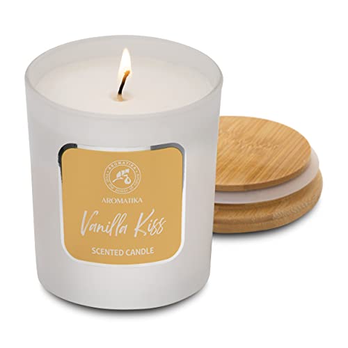 Scented Candle Vanilla Kiss - Aromatherapy Candle - Soywax Candle with Vanilla Extract - Up to 45 Hours Burn Time - Glass Candle Gift - Home Scented Candles - Luxury and Sensual Soy Wax Candle