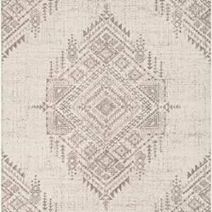 Well Woven Anita Beige Tribal Medallion (5'3" x 7'3") Area Rug