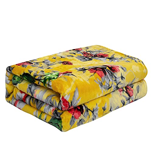 DaDa Bedding Vibrant Tropical Hummingbird Throw Blanket - Sunny Yellow Fleece Bright Super Soft Faux Mink for Sofa or Couch - Cozy & Lightweight - 63" x 90