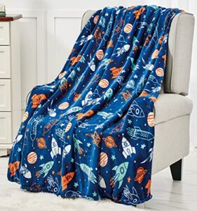 décor&more out of this world plush fleece throw blanket (50 inches x 60 inches ) – space adventure