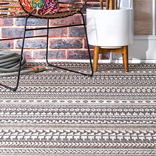 nuLOOM Teofila Aztec Indoor/Outdoor Area Rug, 8' Square, Grey